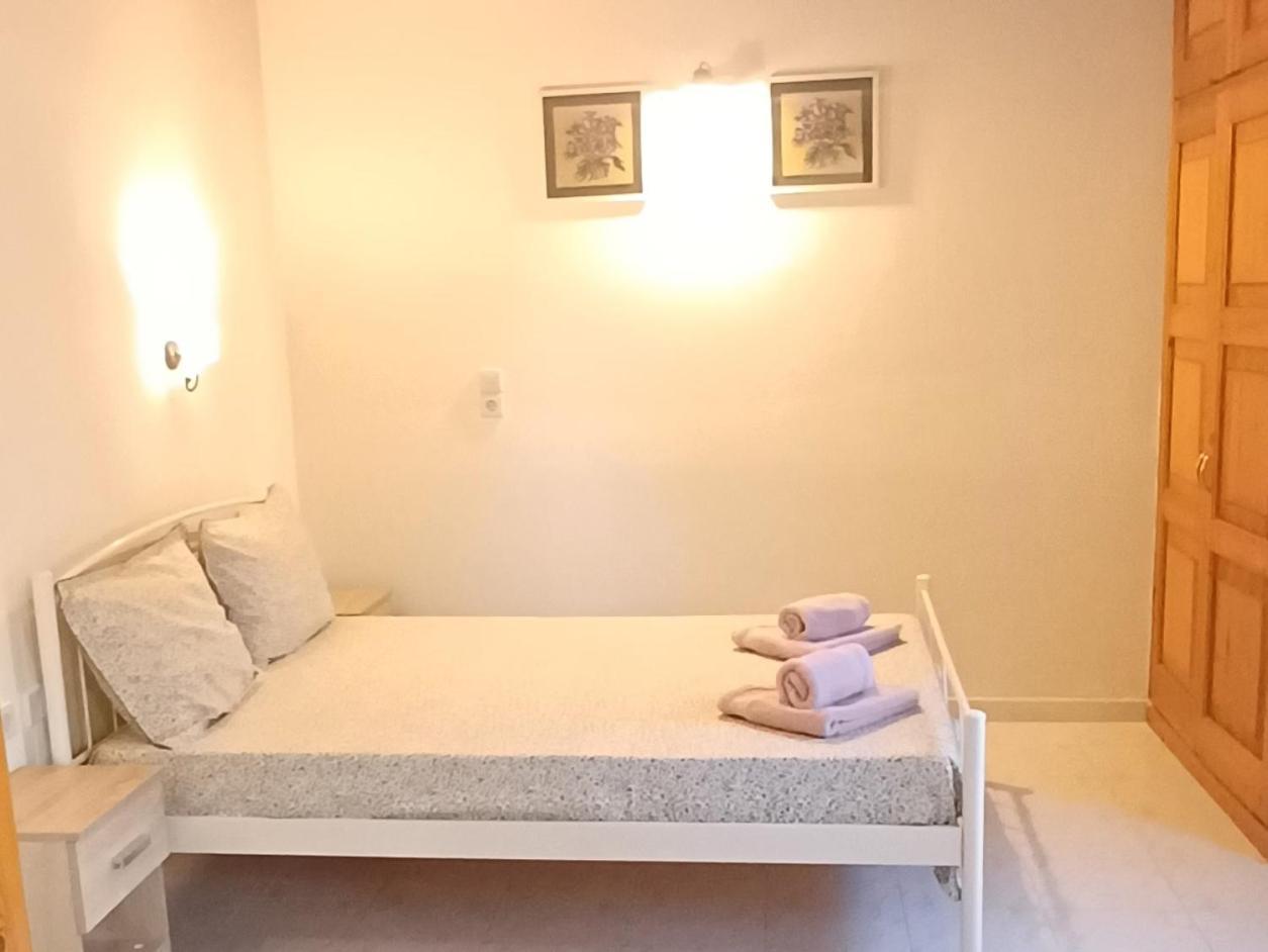 Flora Studios Corfu - Adults Only Benitses  Bilik gambar