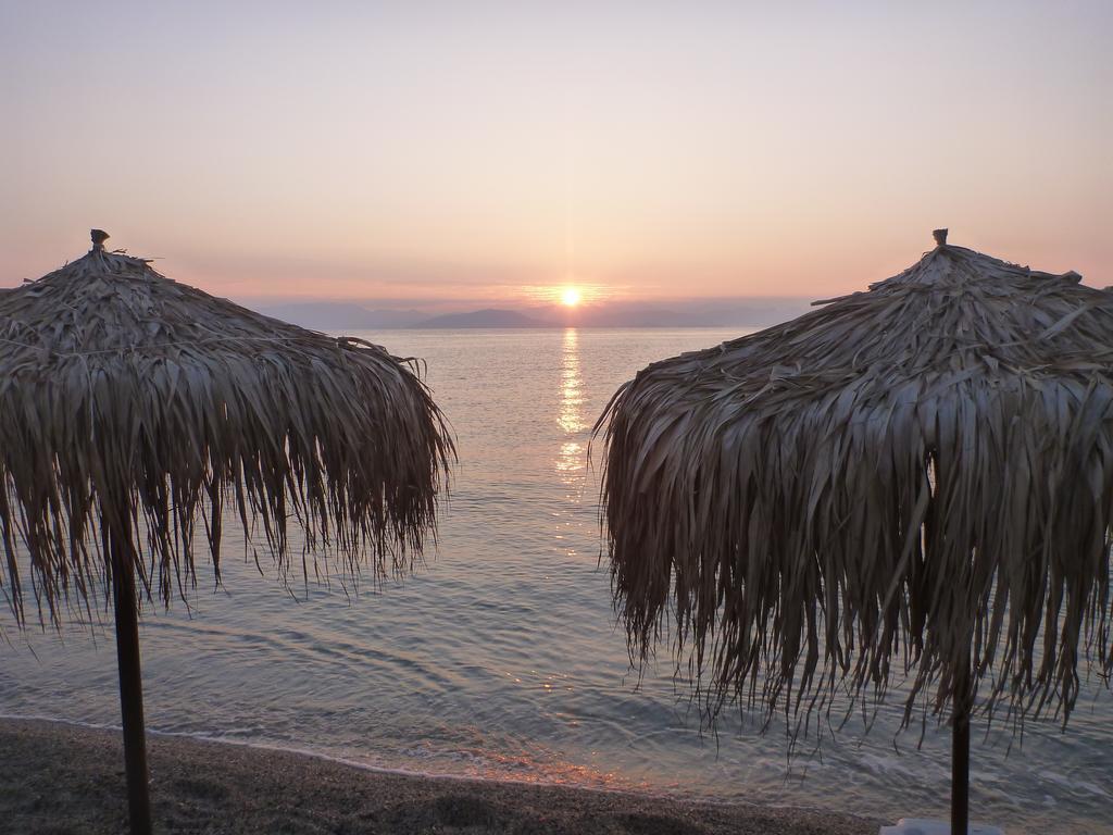 Flora Studios Corfu - Adults Only Benitses  Luaran gambar